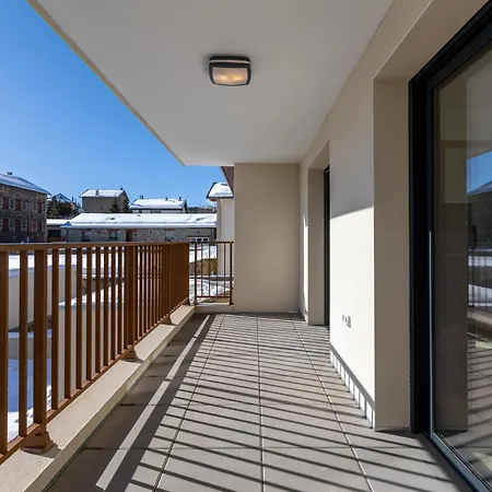 Le Nid Des Pyrenees - Proche Des Angles * Fontrabiouse