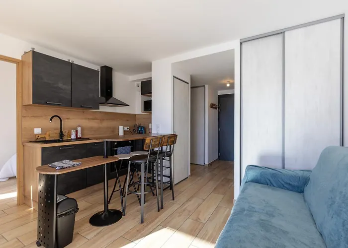 Le Nid Des Pyrenees - Proche Des Angles Fontrabiouse