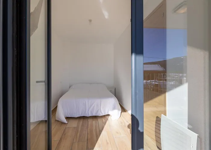 Le Nid Des Pyrenees - Proche Des Angles Fontrabiouse